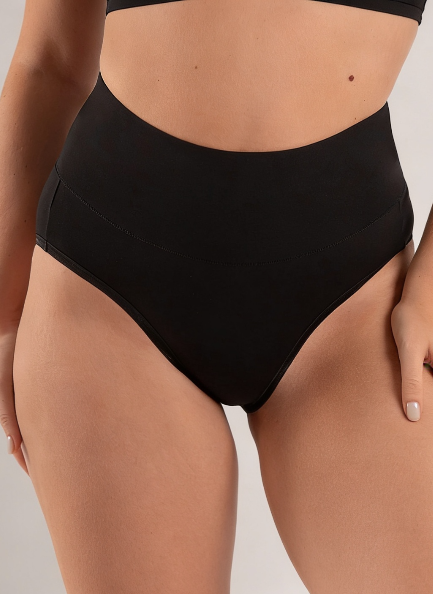 Culotte lissante en coton